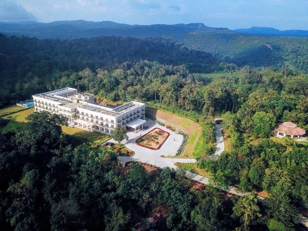 resorts in coorg for corporate tours and day outing